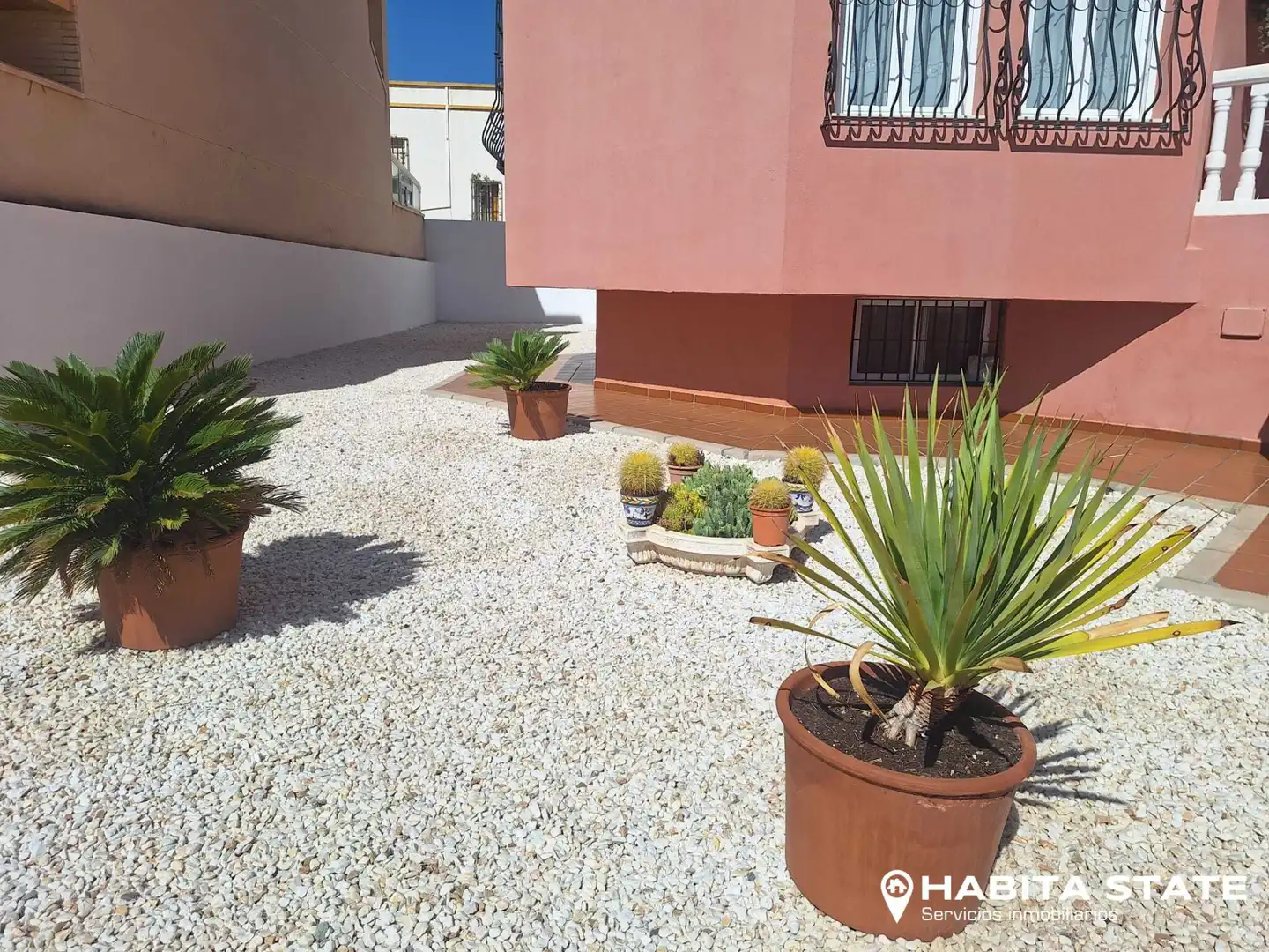 Jardí de Casa o xalet en venda en Huércal de Almería amb Aire condicionat, Calefacció i Jardí privat