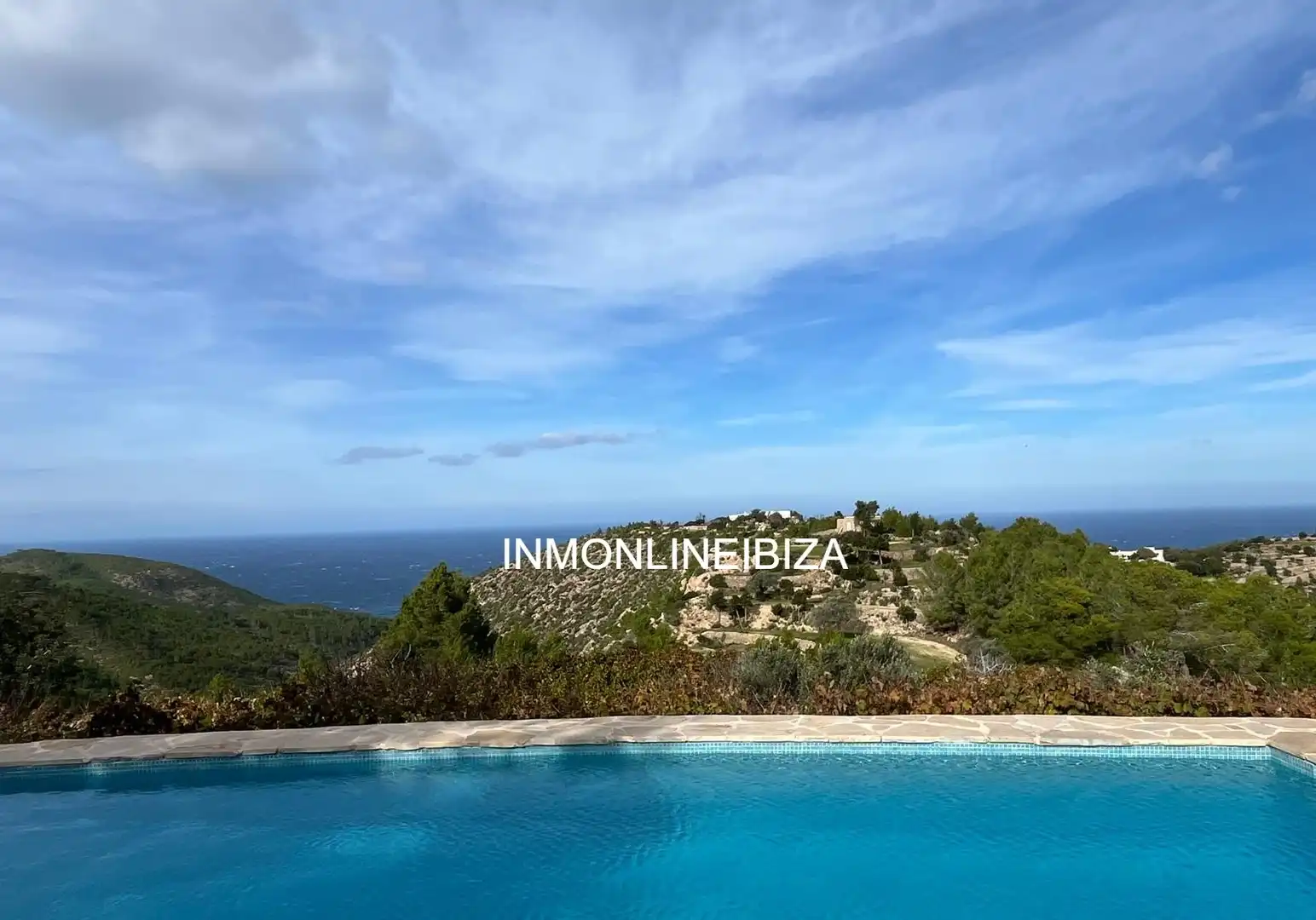 Außenansicht von Haus oder Chalet zur Miete in Sant Joan de Labritja mit Privatgarten, Terrasse und Schwimmbad