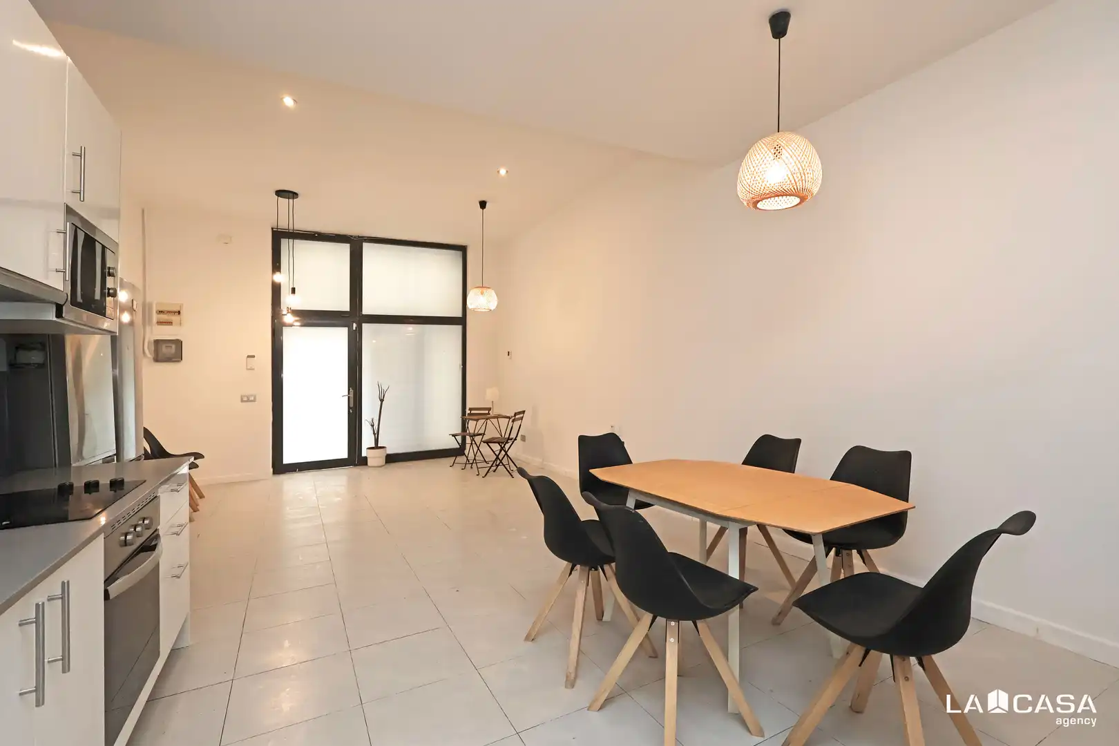 Piso en venta en Carrer de Salvà, El Poble Sec - Parc de Montjuïc