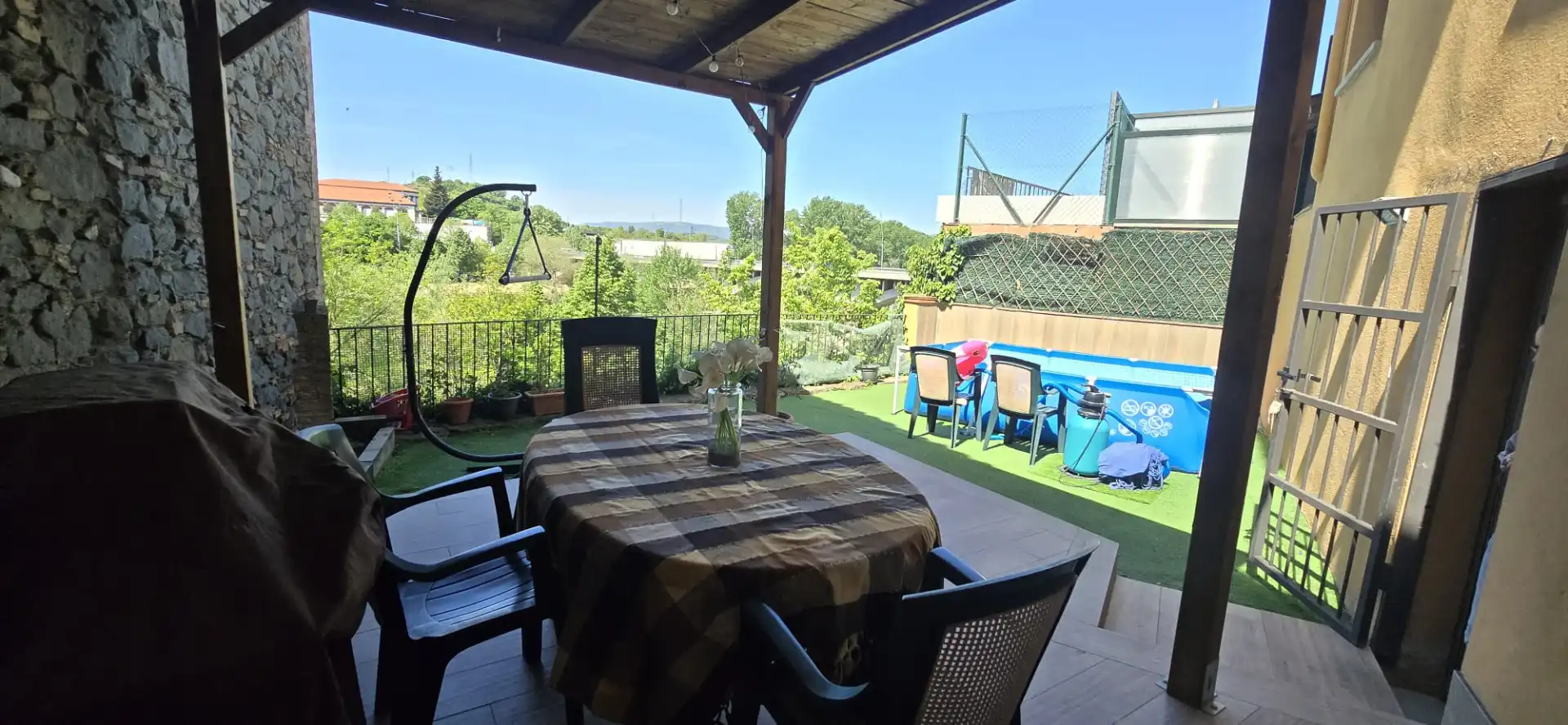 Terraza de Dúplex en venta en Roda de Ter con Aire acondicionado, Calefacción y Jardín privado