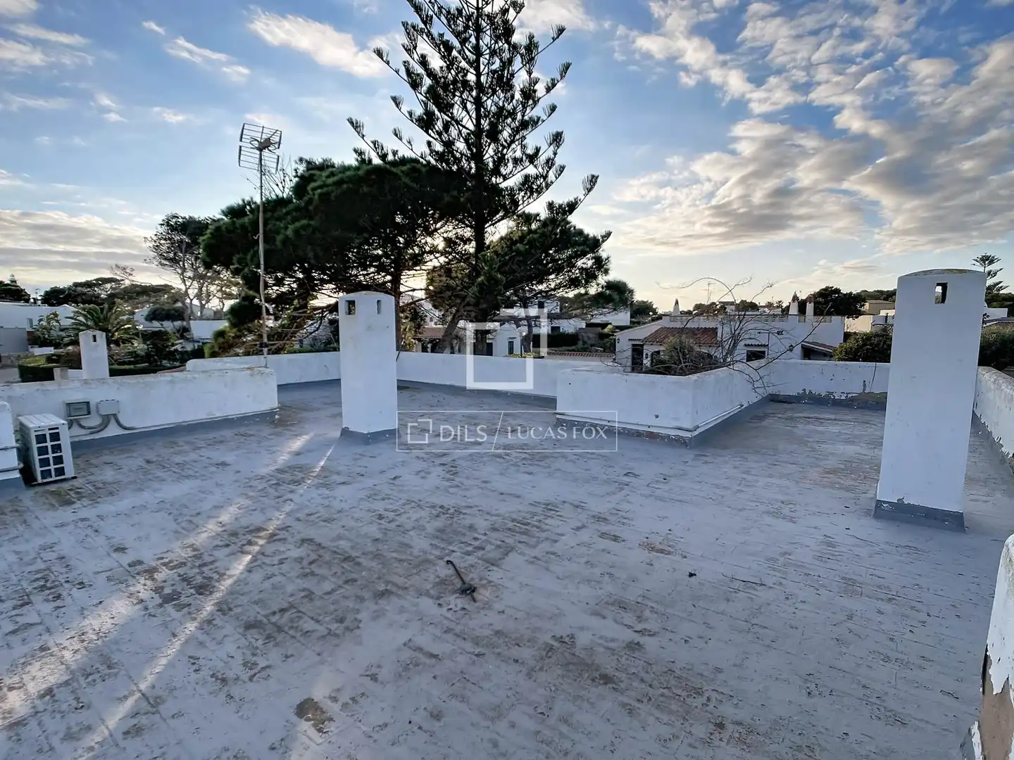 Vista exterior de Casa o xalet en venda en Ciutadella de Menorca amb Aire condicionat, Terrassa i Traster