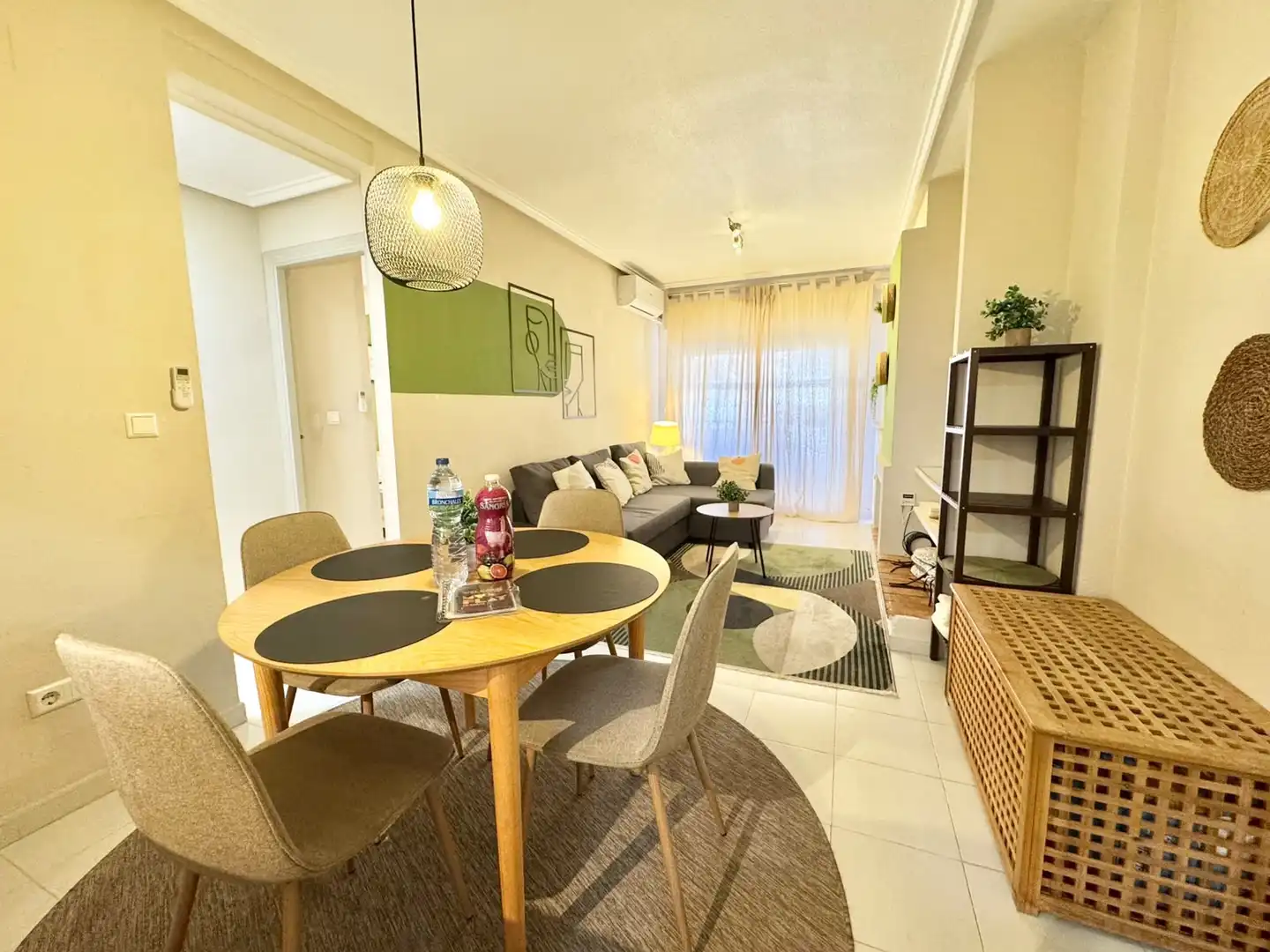 Living room of Flat for rent in Torrevieja  with Air Conditioner, Heating and Swimming Pool