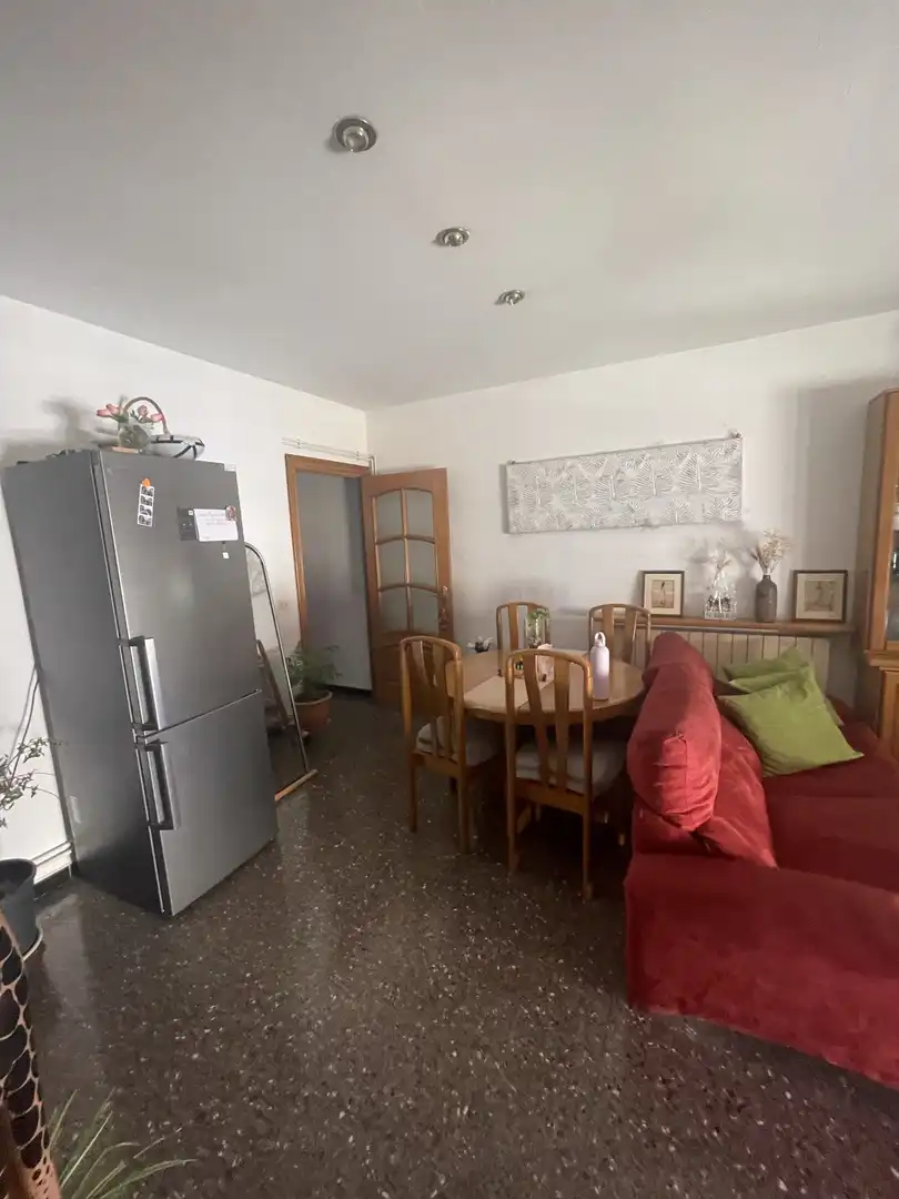Menjador de Pis en venda en Girona amb Aire condicionat, Calefacció i Balcó