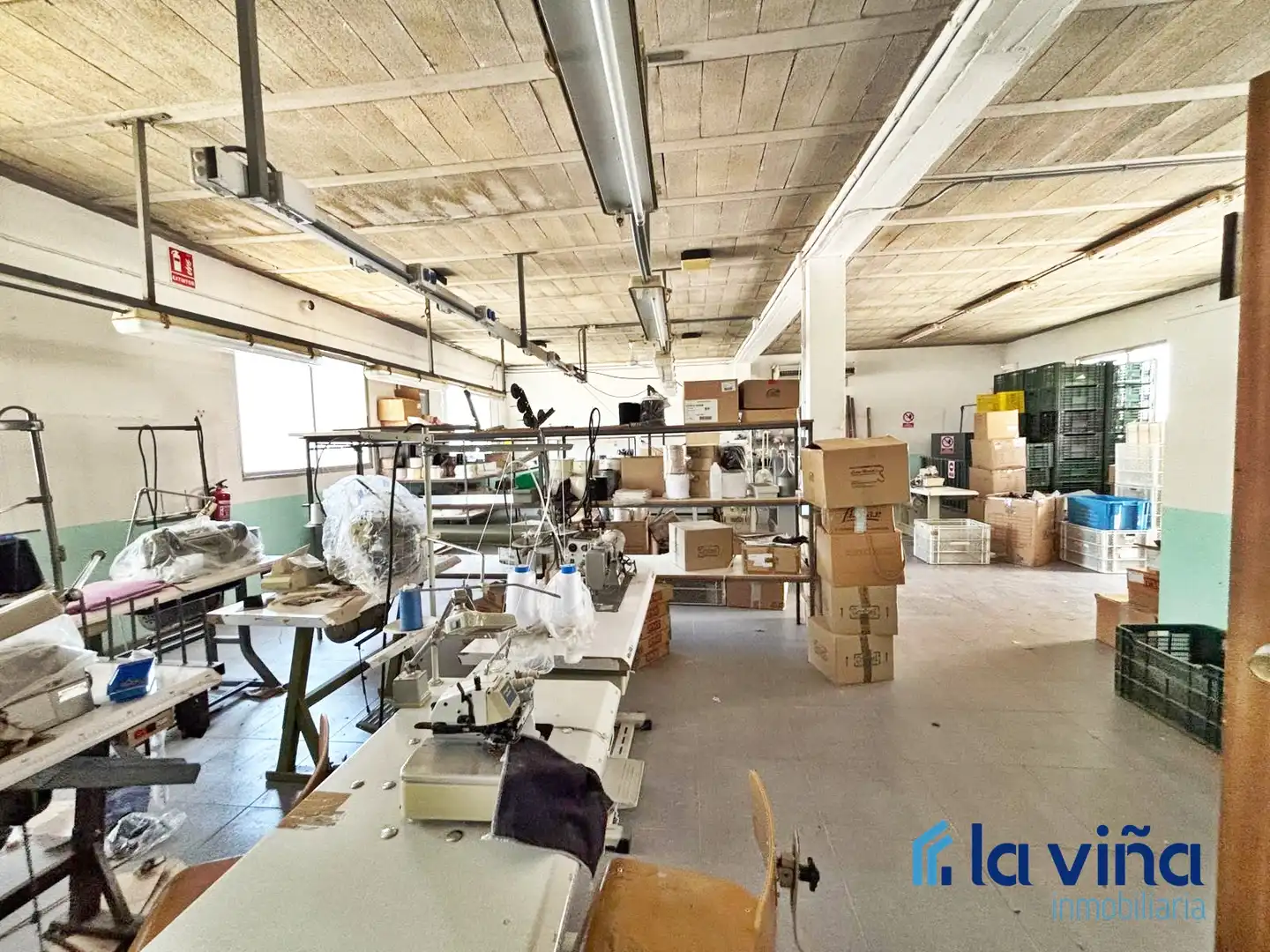 Nau industrial en venda en Cuevas Bajas