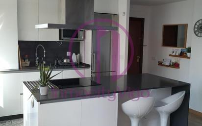 Kitchen of Flat for sale in Vigo   with Heating, Terrace and Furnished