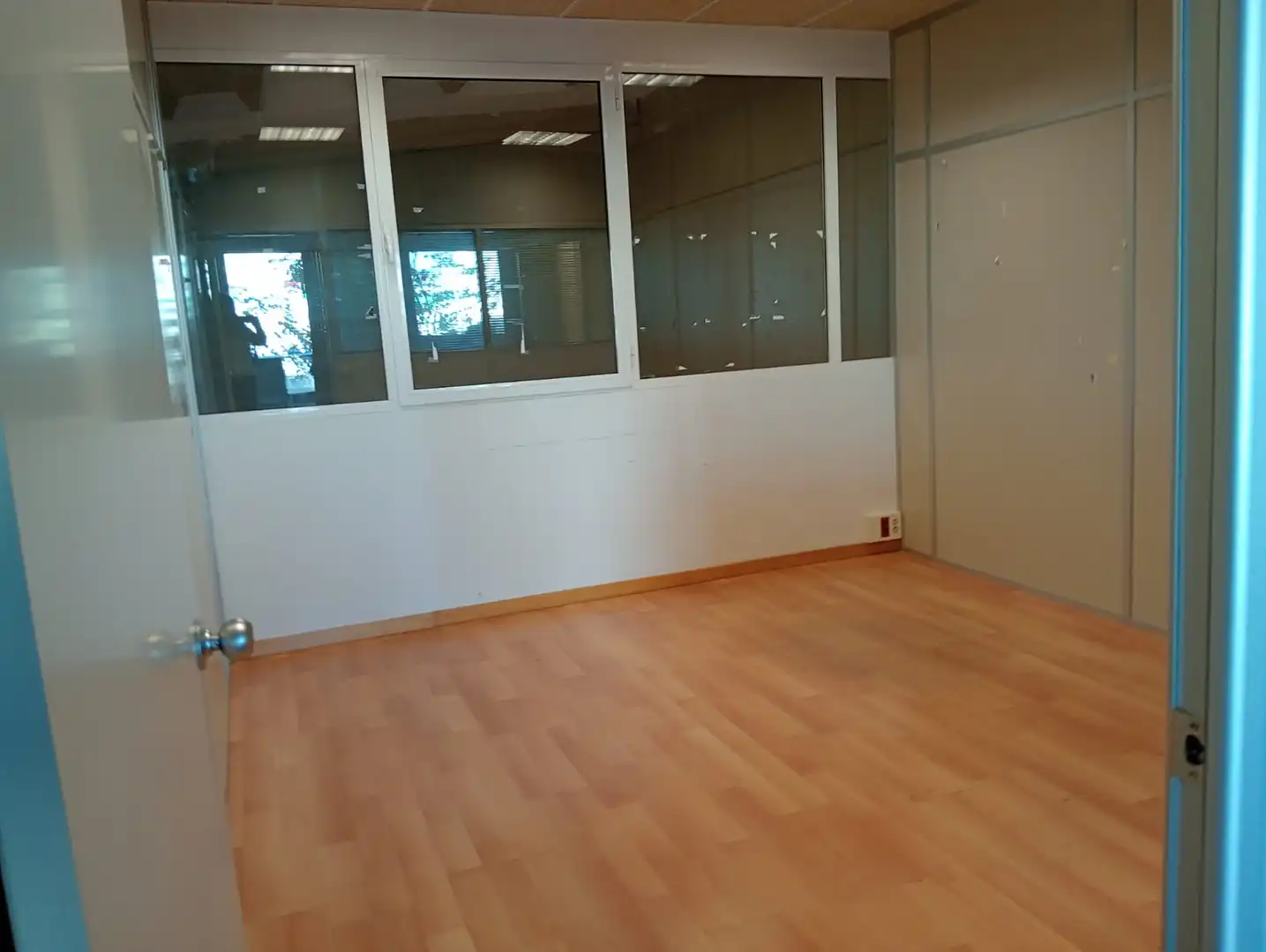 Nave industrial en alquiler en Carrer dels Hortells, imagen 5