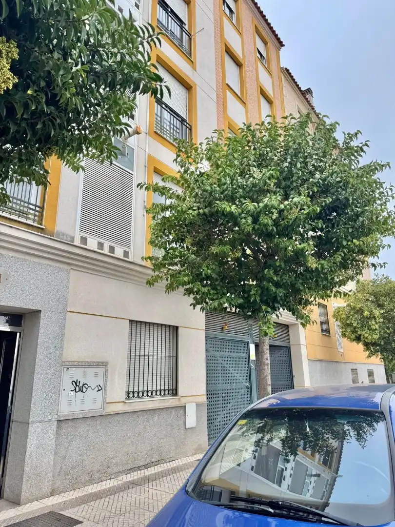 Aparcament amb ascensor en venda a Camino Viejo San Vicente 78, imagen 2