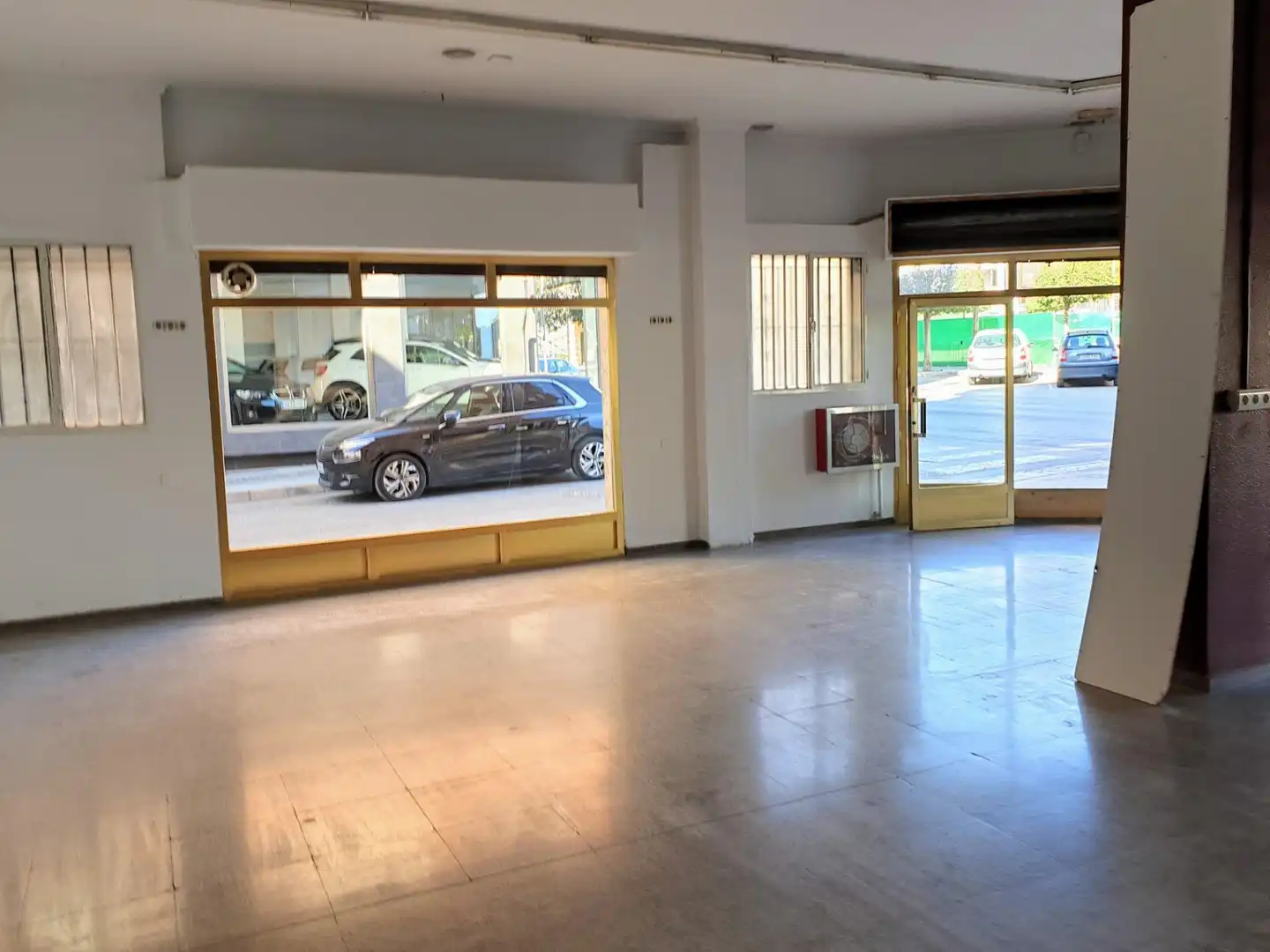 Locale commerciale in vendita a Fraternidad
