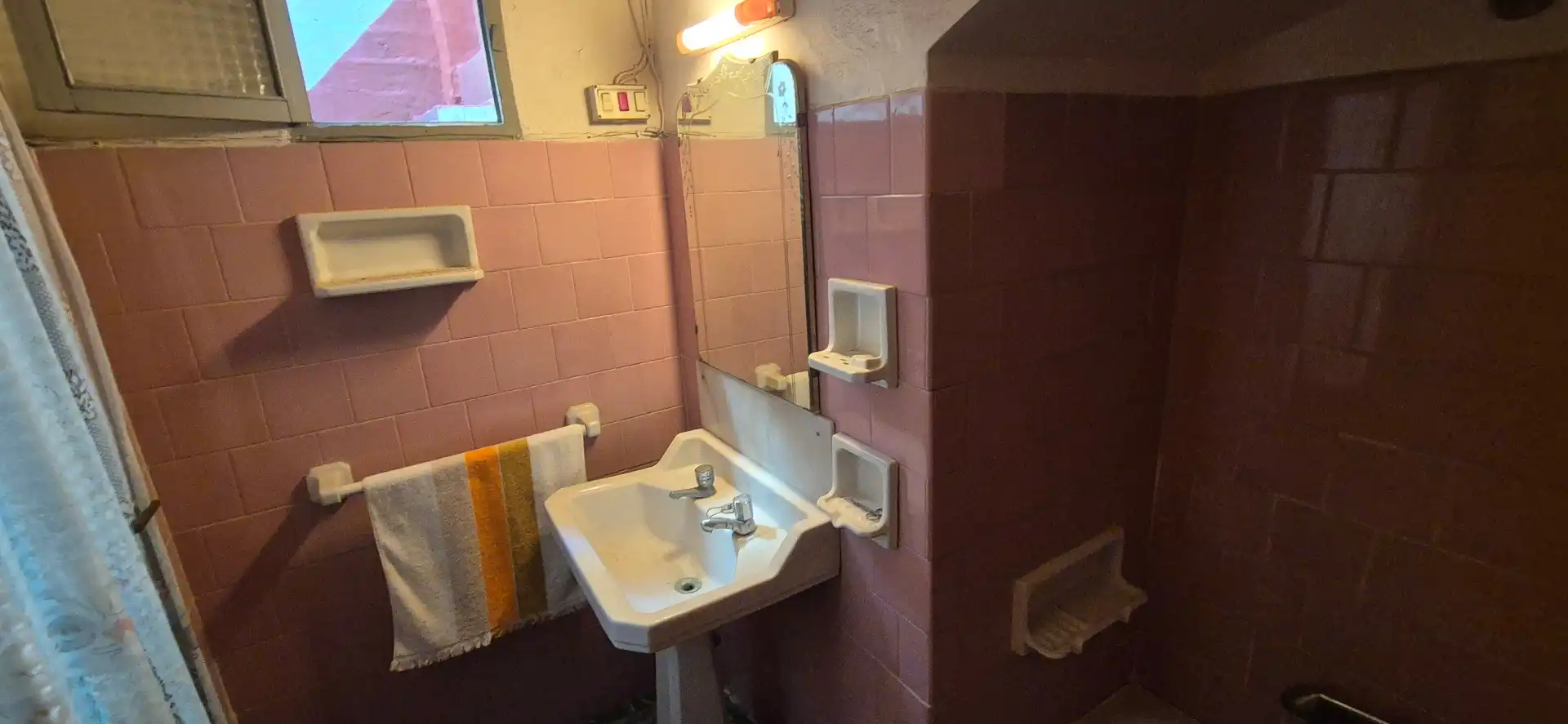 Bany de Casa o xalet en venda en Miramar amb Terrassa i Balcó