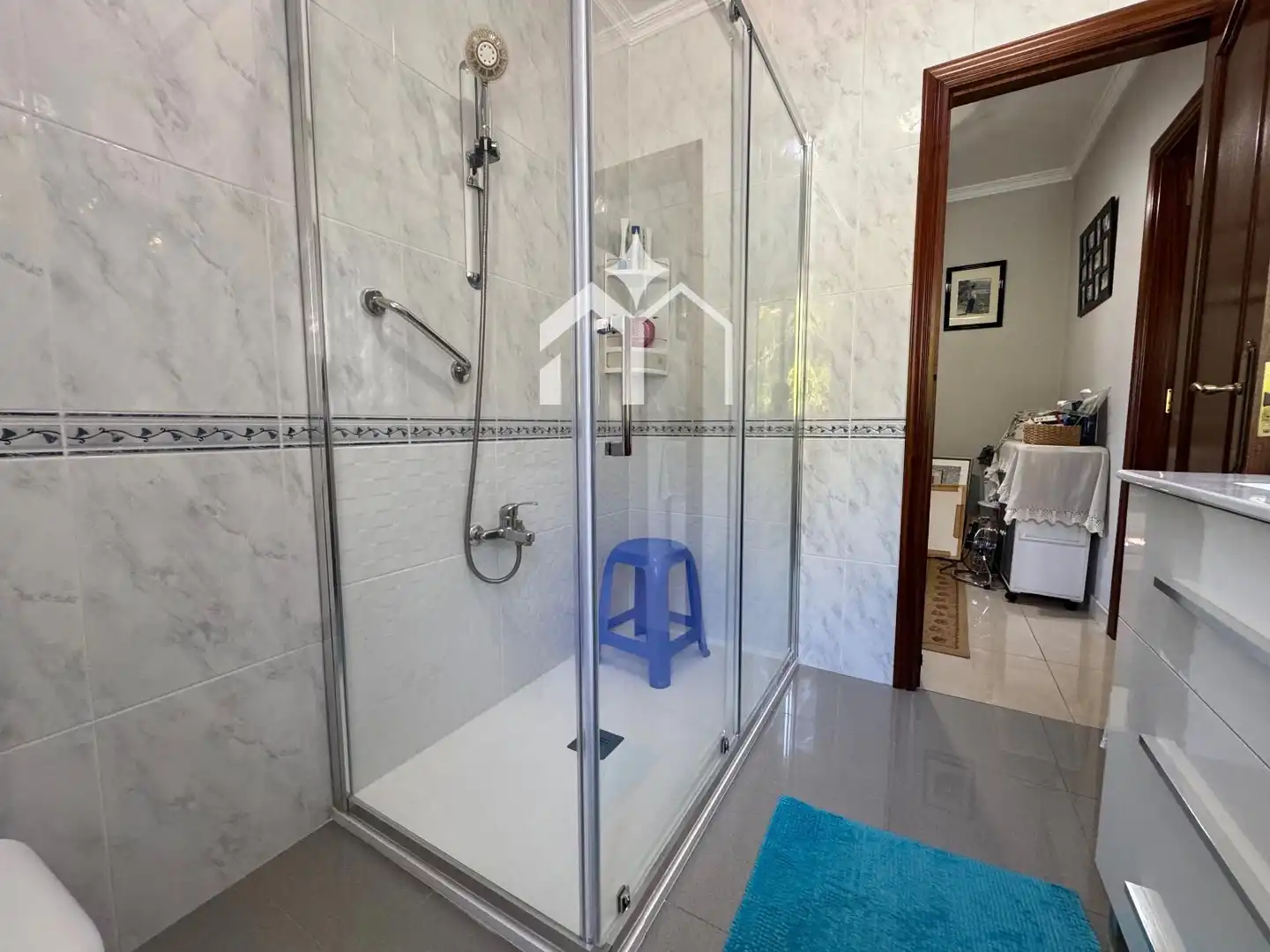 Bathroom of Houses for sale in Moaña  with Heating, Parquet flooring and Terrace