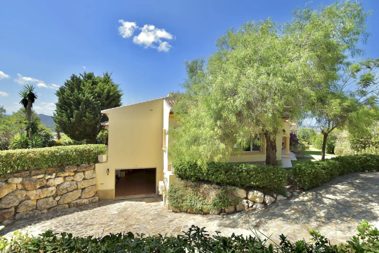 Exterior view of Houses for sale in Jávea / Xàbia  with Heating, Private garden and Terrace