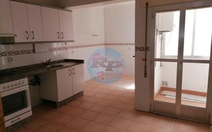Cuina de Pis en venda en Ponferrada amb Calefacció i Terrassa