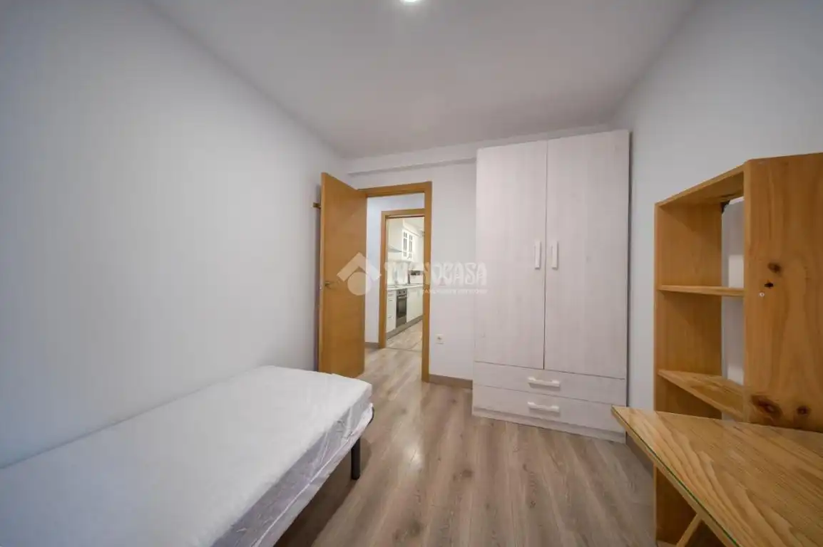 Habitación de Piso en venta en Valladolid con Calefacción y Terraza