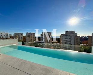 Piscina de Apartament de lloguer en  Barcelona Capital amb Aire condicionat, Calefacció i Terrassa