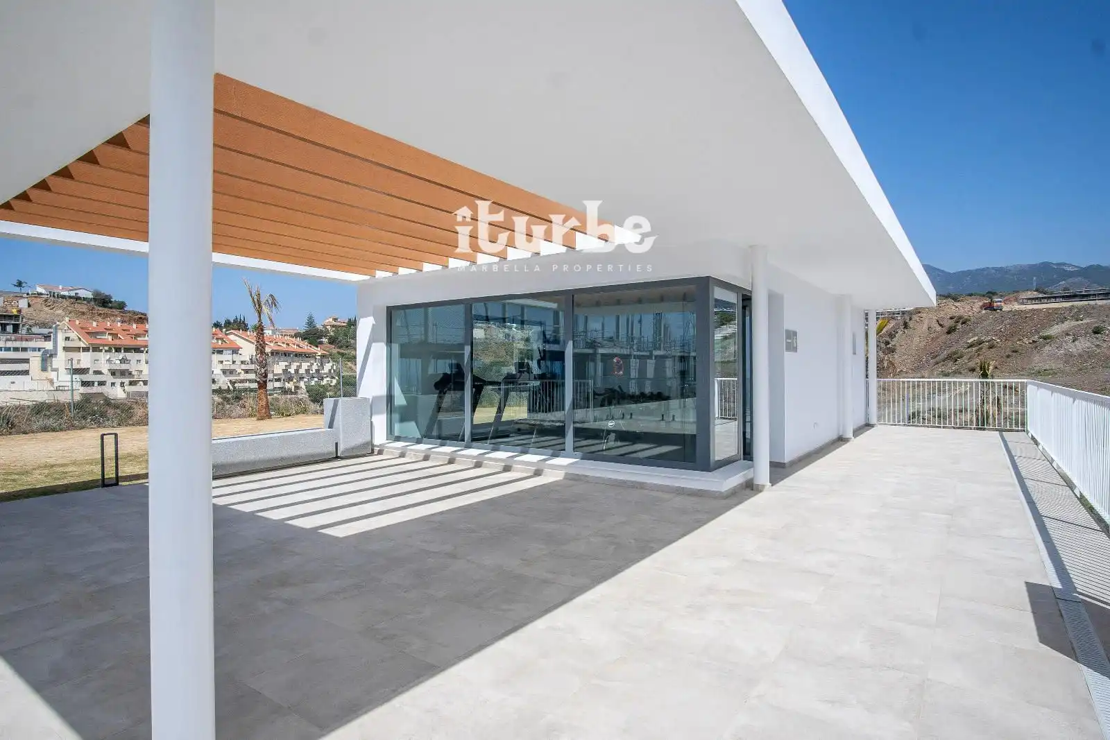 Flat with pool to rent in Avenida de Fuengirola, imagen 32