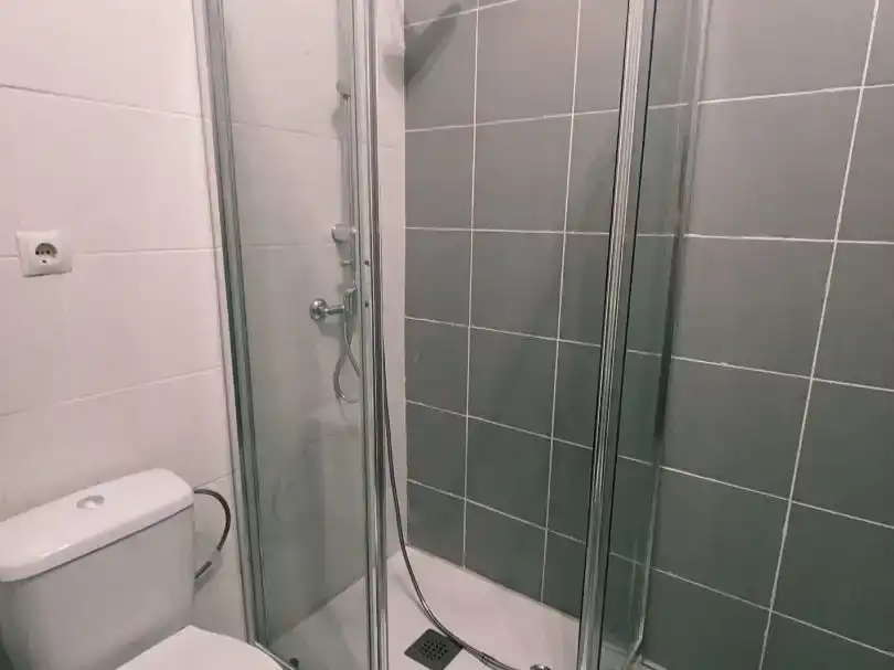 Bany de Apartament en venda en  Madrid Capital amb Aire condicionat
