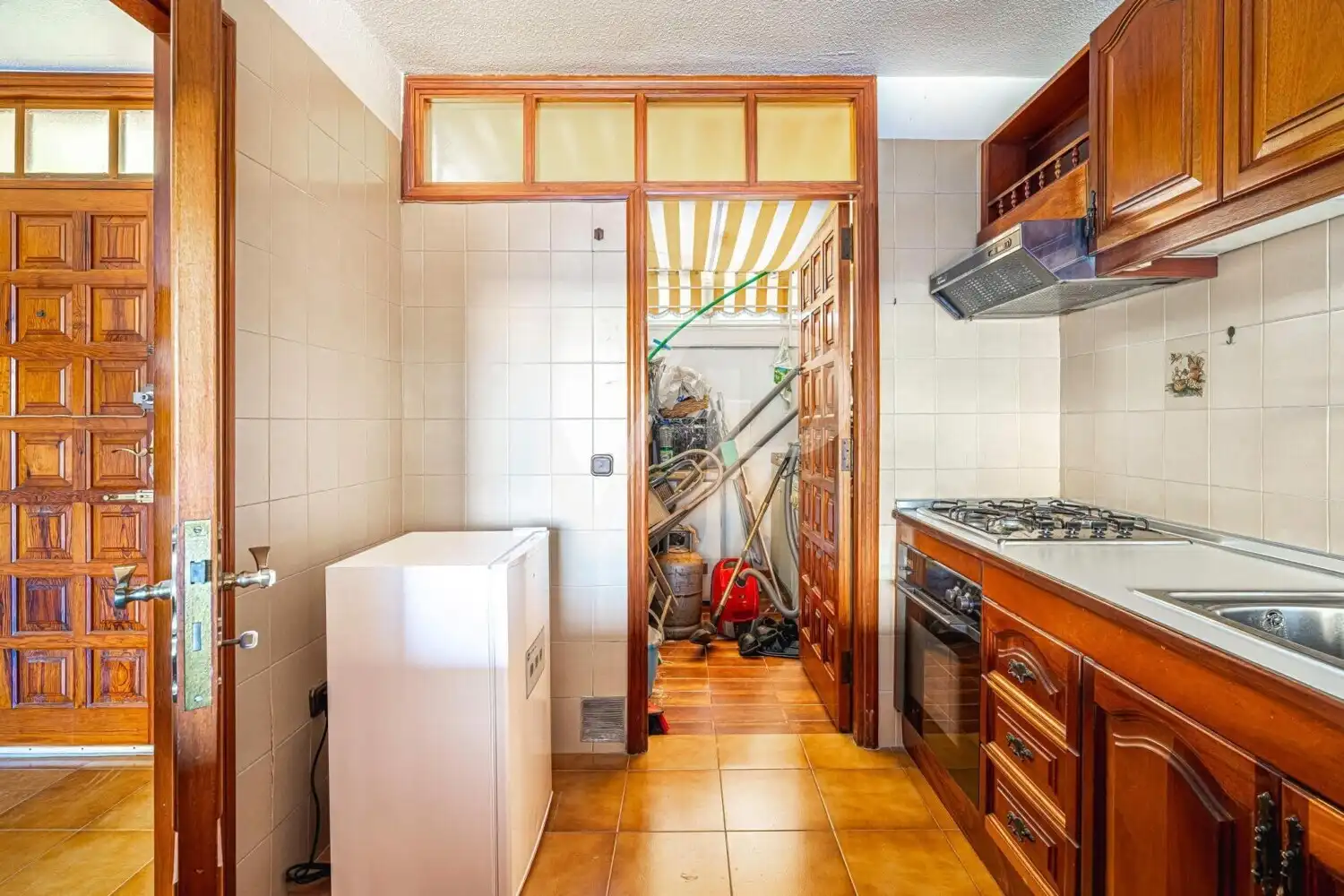 Cocina de Casa adosada en venta en Adeje con Terraza, Balcón y Piscina comunitaria
