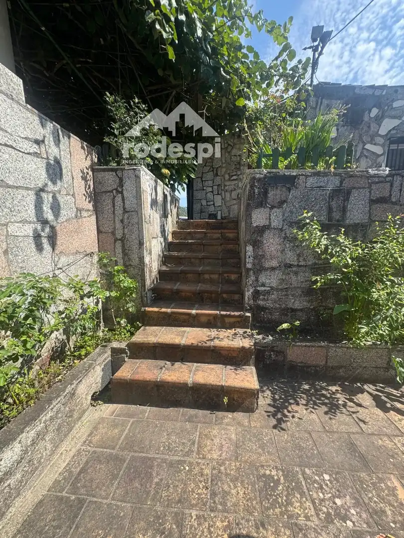 Casa o xalet en venda en Ponteareas amb Calefacció, Traster i Piscina