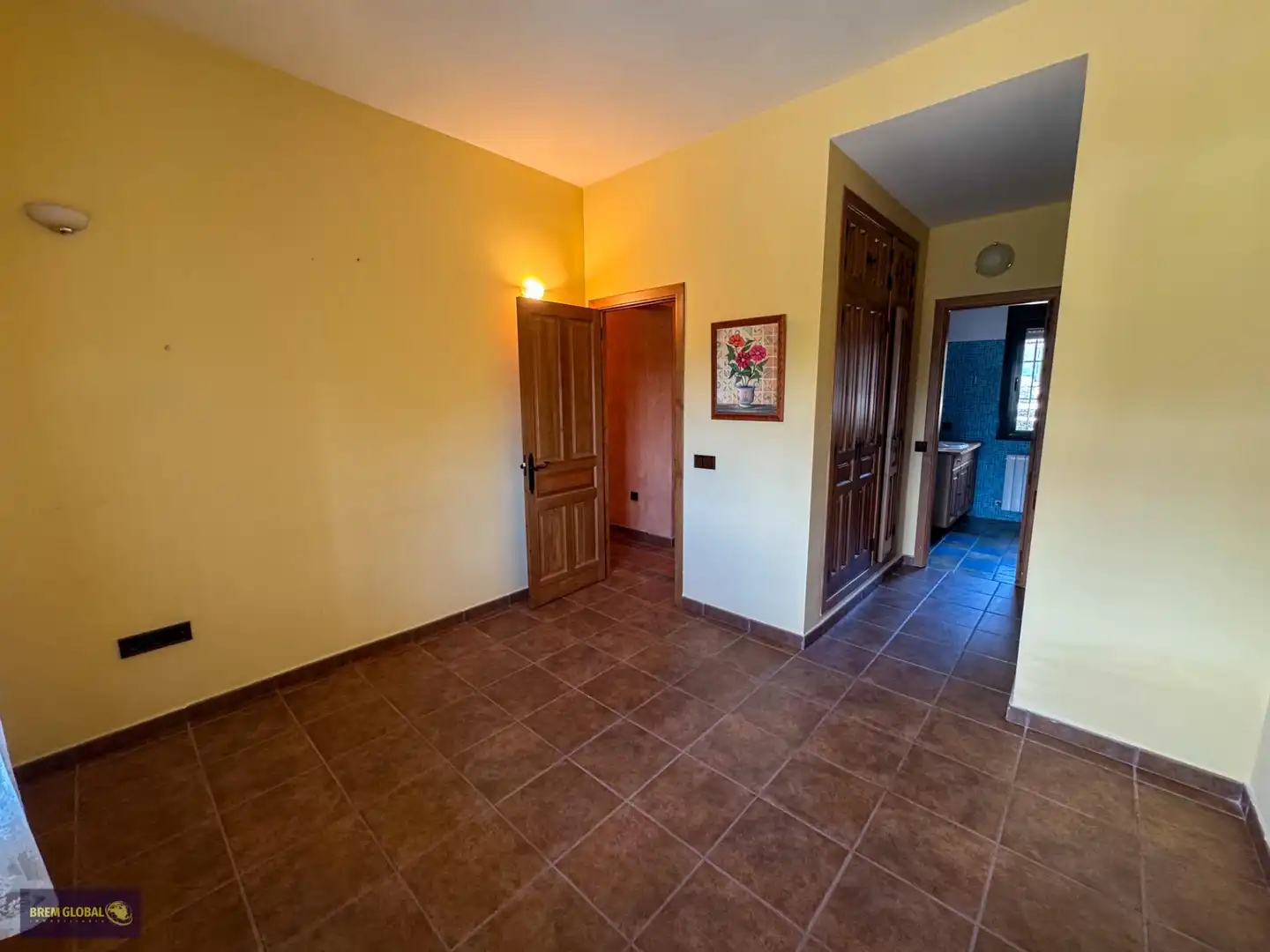Houses for sale in Navalafuente  with Heating, Private garden and Storage room