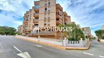 Exterior view of Flat for sale in Guardamar del Segura  with Terrace, Storage room and Furnished