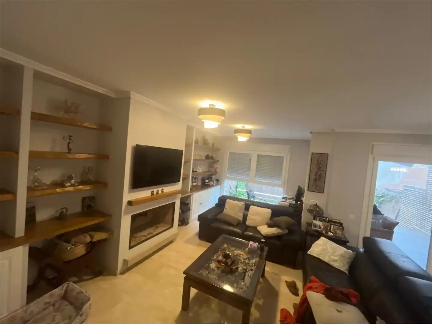 Sala d'estar de Casa o xalet en venda en  Madrid Capital