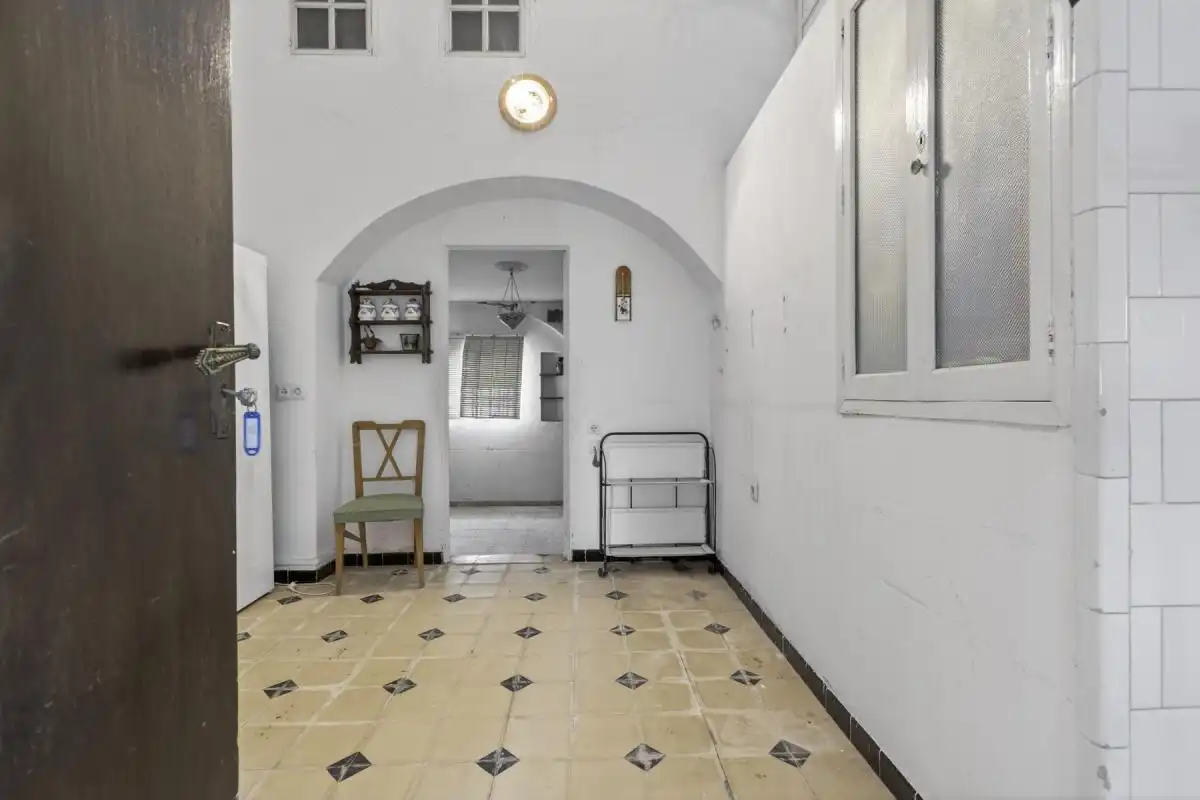 Country house zum Verkauf in Lora del Río mit Heizung, Privatgarten und Terrasse