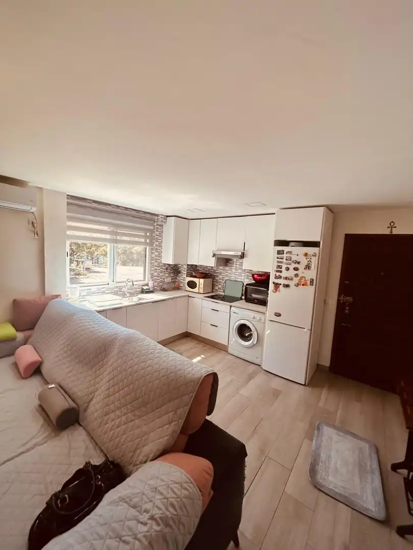 Kitchen of Flat for sale in Guillena  with Air Conditioner, Heating and Community pool