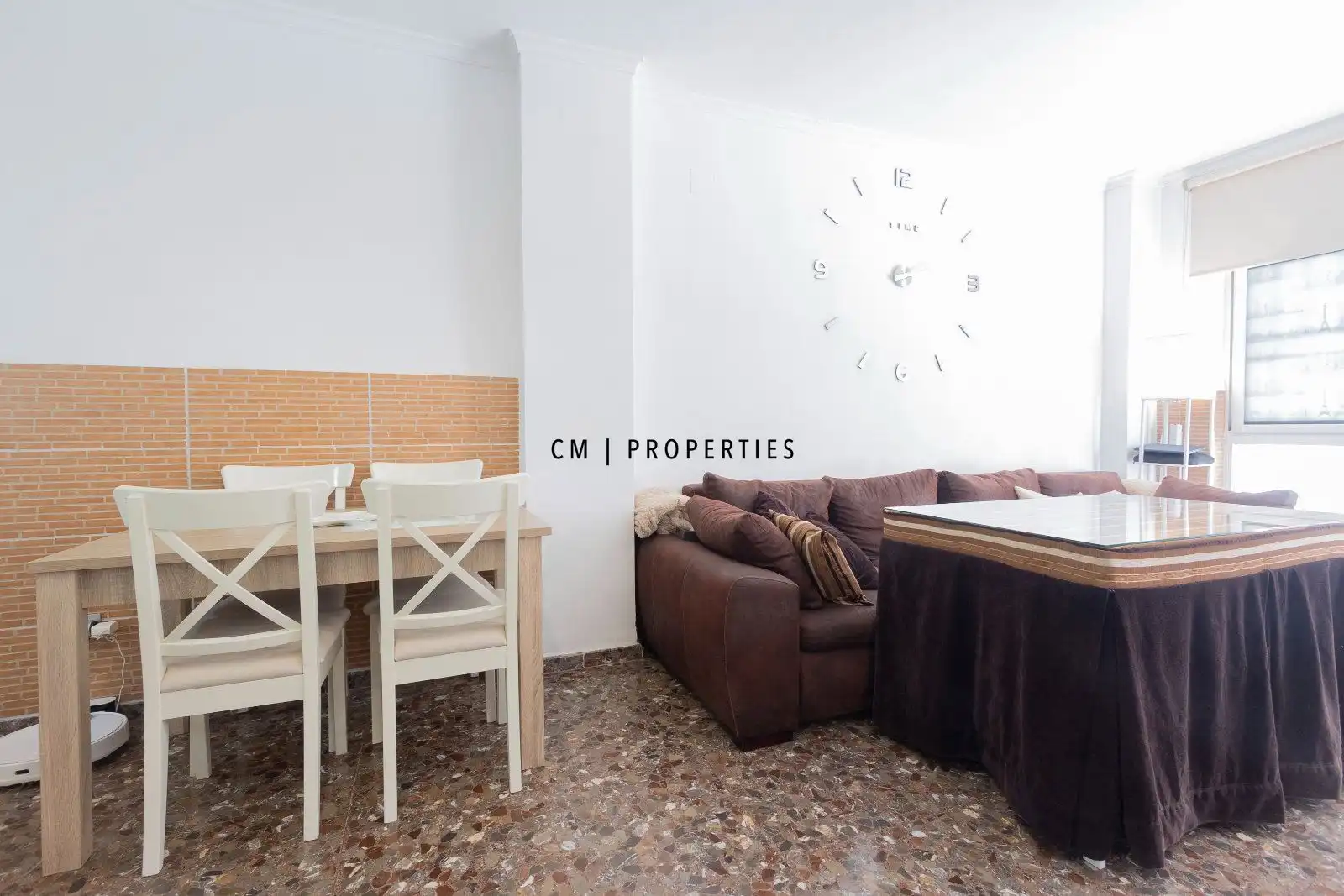 Living room of Flat for sale in Valencia  with Air Conditioner, Heating and Terrace