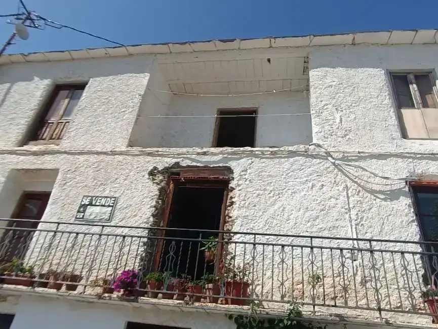 Vista exterior de Casa adosada en venda en La Taha amb Aire condicionat, Traster i Balcó