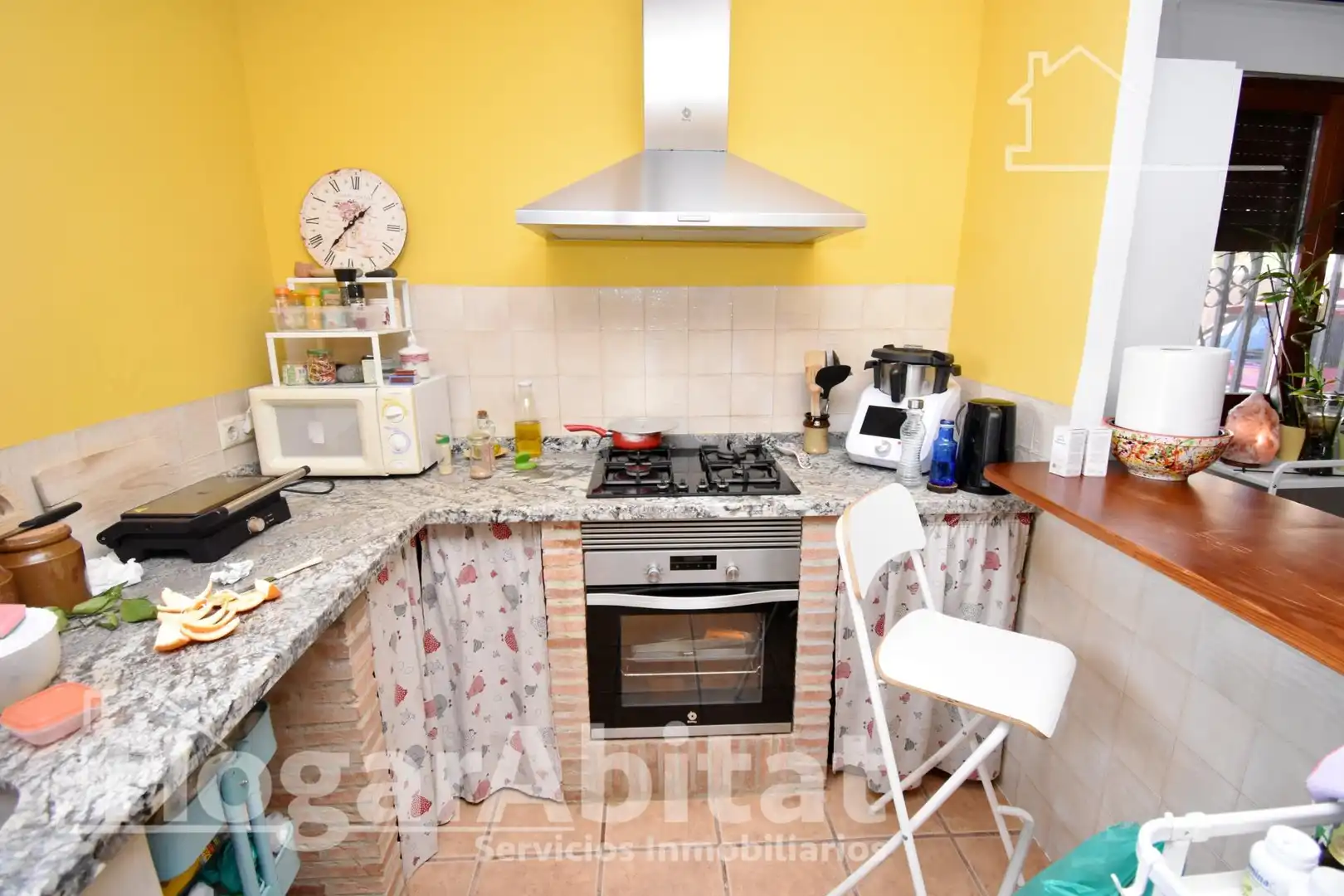 Kitchen of Houses for sale in Picassent  with Air Conditioner, Private garden and Terrace
