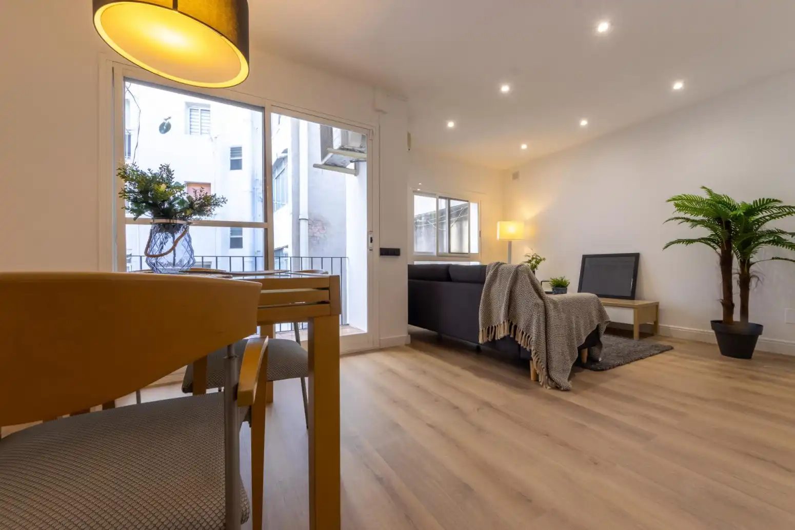 Vista exterior de Piso en venta en Tarragona con Calefacción y Balcón