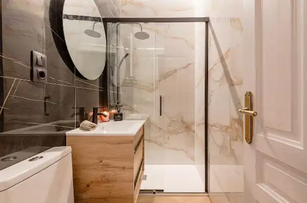 Baño de Piso en venta en Madrid con Aire acondicionado, Calefacción y Parquet