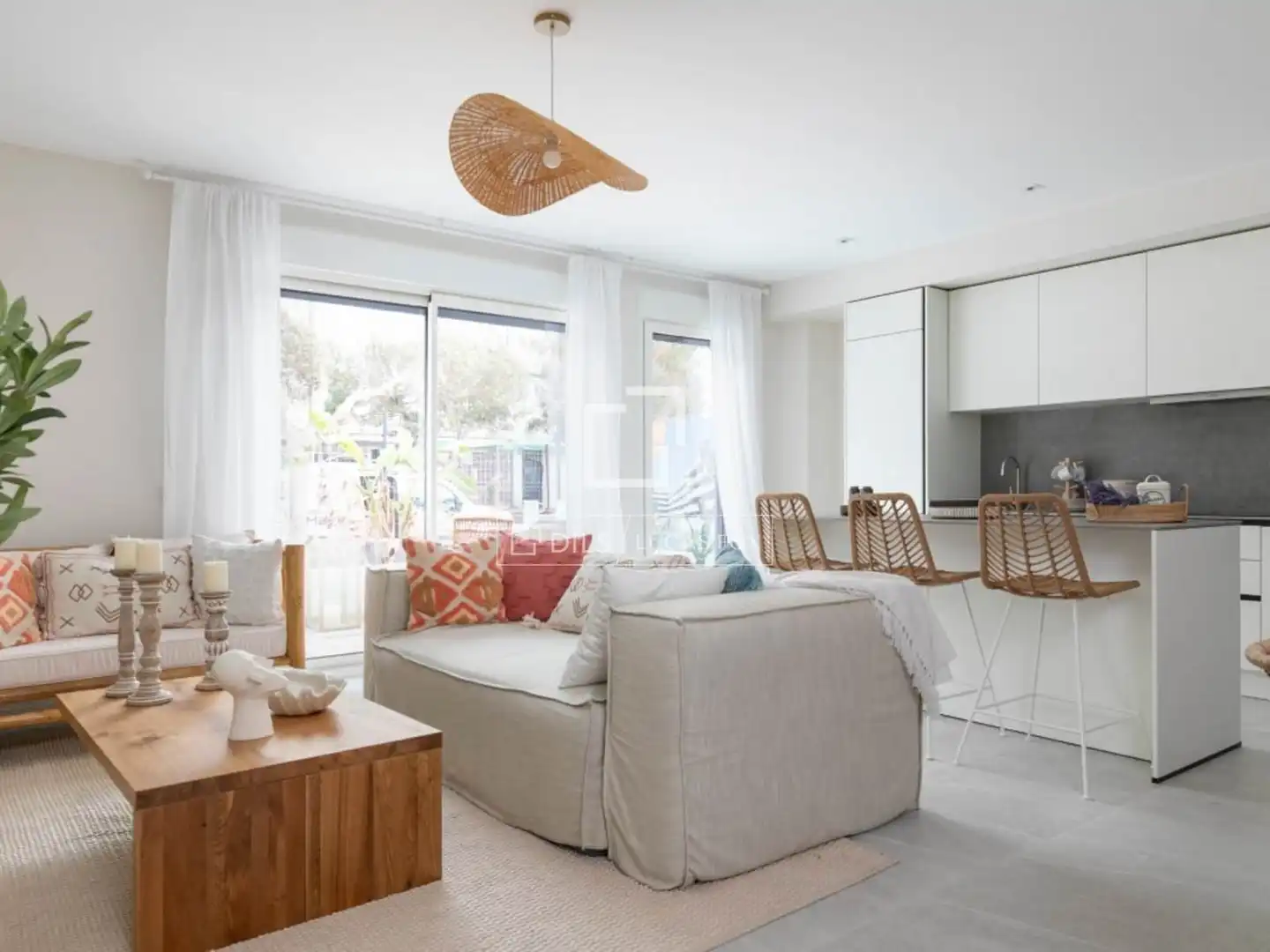 Wohnzimmer von Dachboden zum Verkauf in Eivissa mit Klimaanlage, Terrasse und Schwimmbad