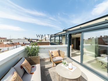 Flat with balcony for sale in Calle de García de Paredes