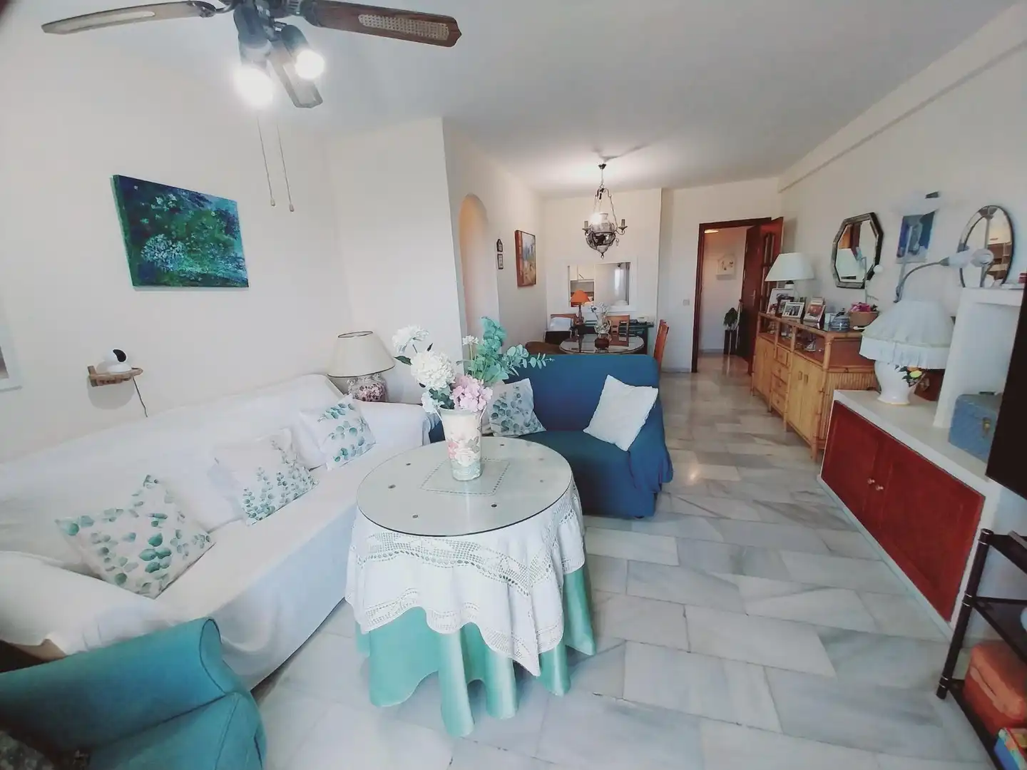 Sala de estar de Apartamento en venta en Mijas con Jardín privado, Terraza y Amueblado