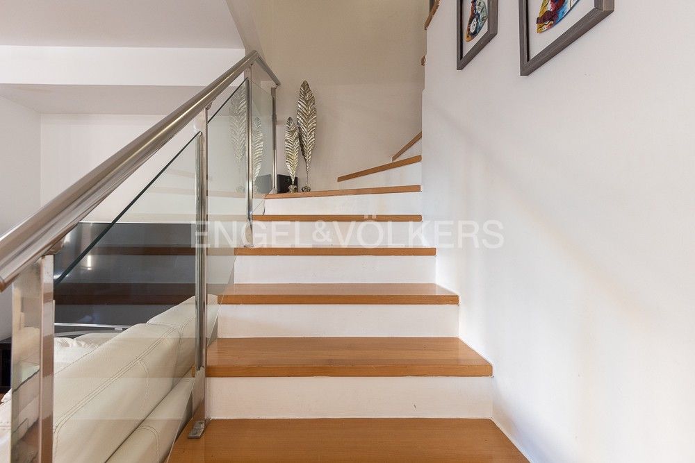 Single-family semi-detached to rent in Paterna  with Air Conditioner, Heating and Private garden