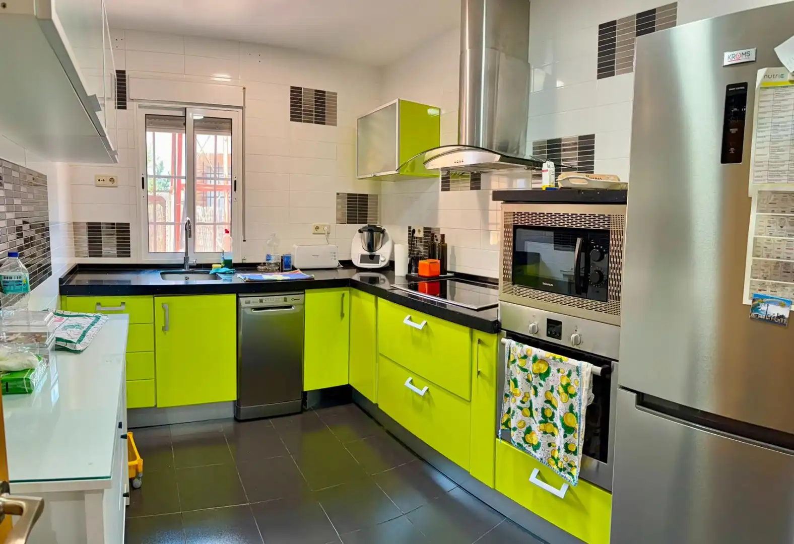 Kitchen of Houses for sale in Córdoba