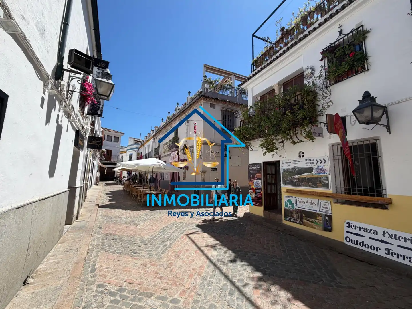 Vista exterior de Local en venta en Córdoba con Aire acondicionado