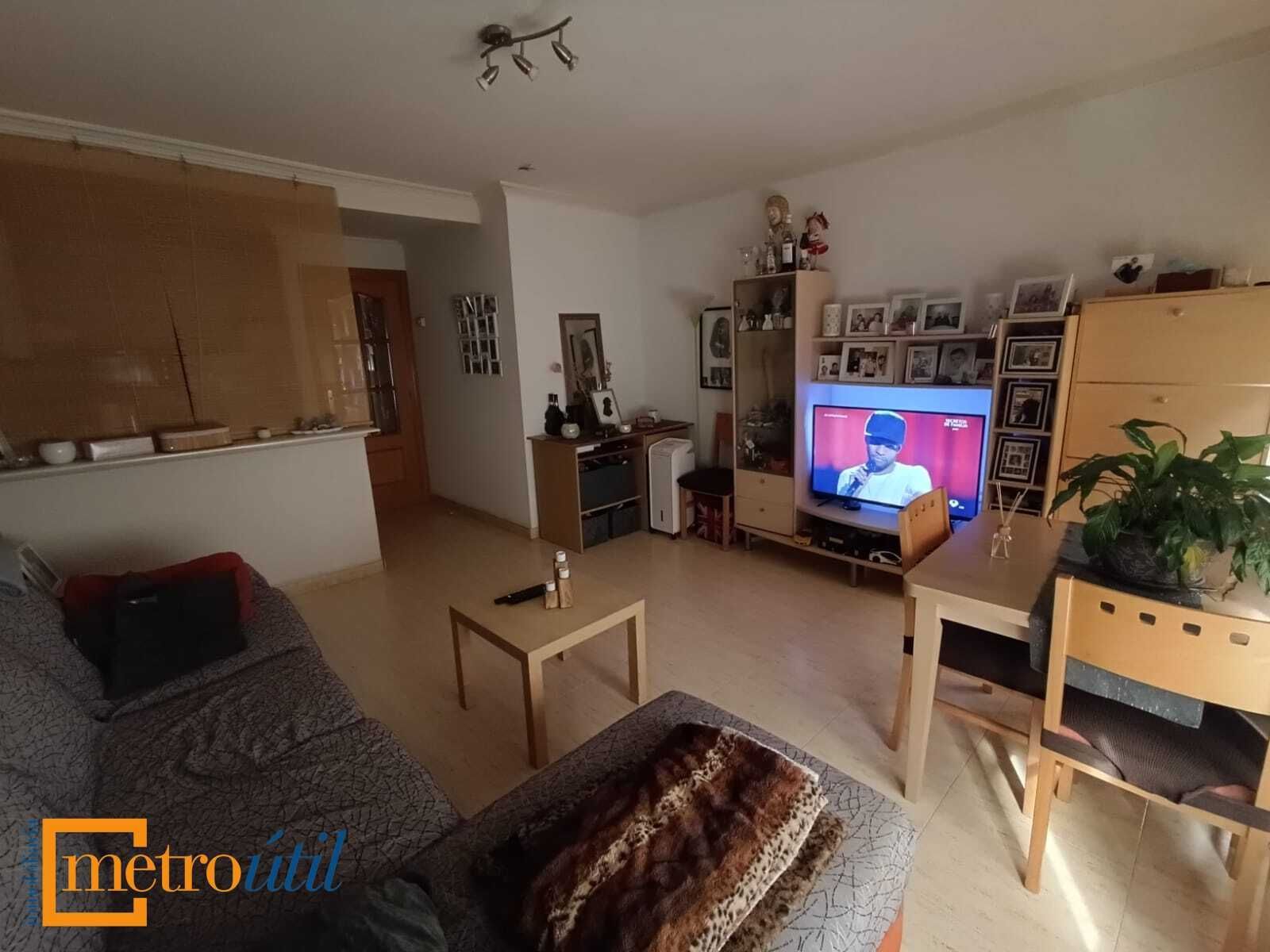 Sala d'estar de Pis en venda en Salamanca Capital amb Calefacció, Parquet i Balcó