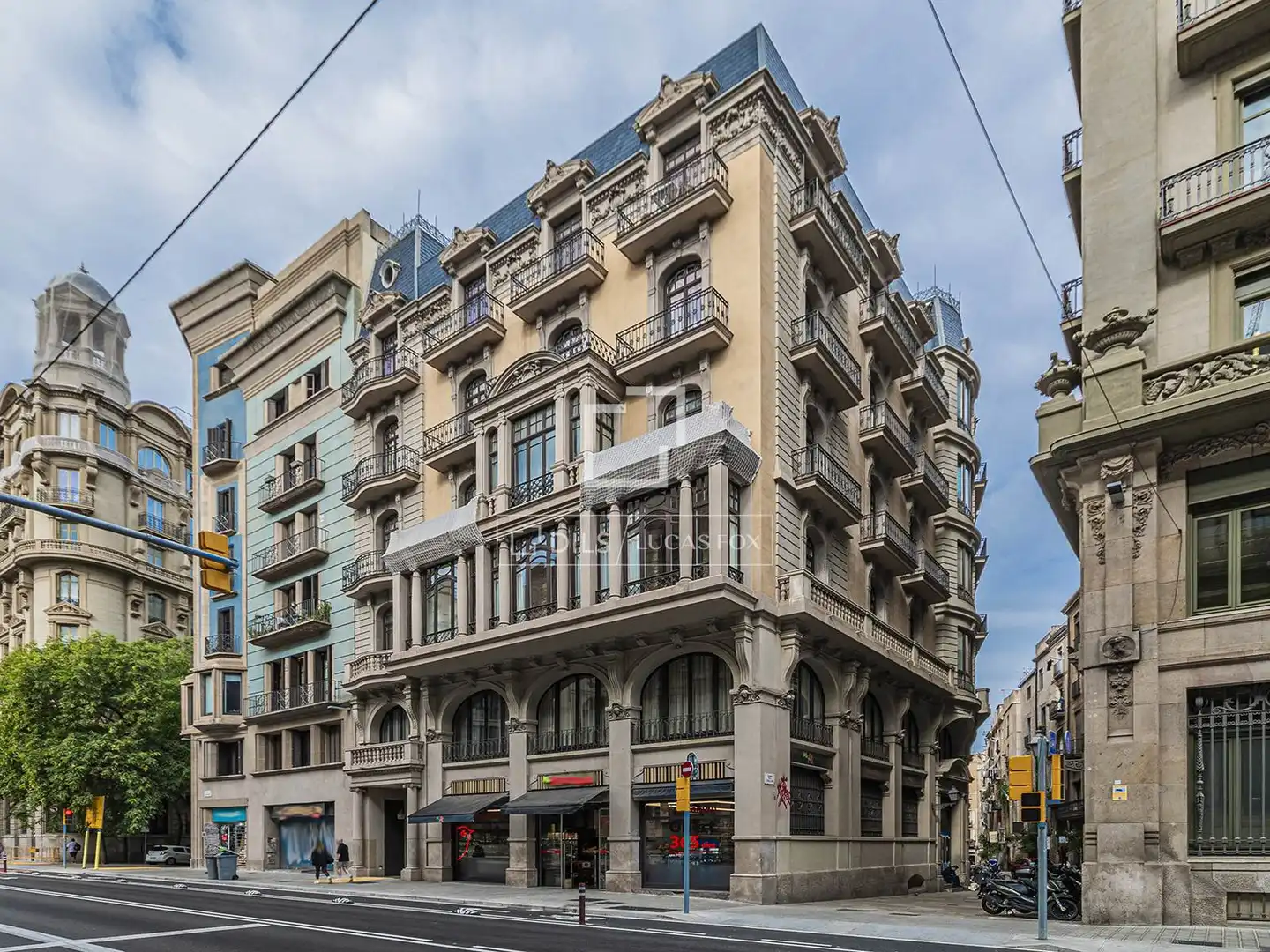 Vista exterior de Piso en venta en Barcelona con Aire acondicionado, Calefacción y Balcón