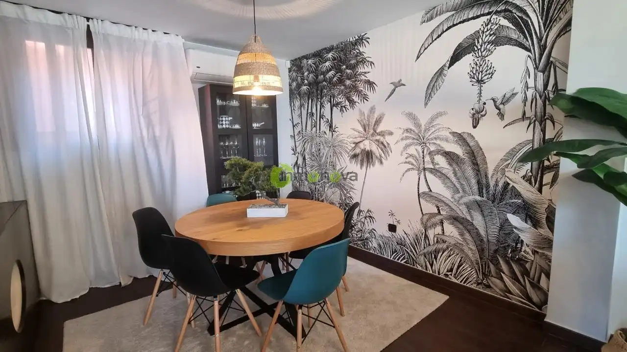 Comedor de Casa o chalet en venta en Nigrán con Calefacción, Jardín privado y Trastero
