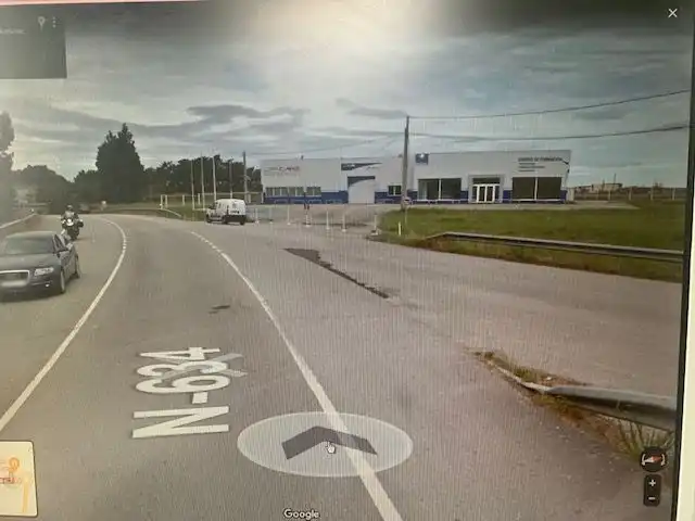 Parking de Nave industrial en venta en Navia