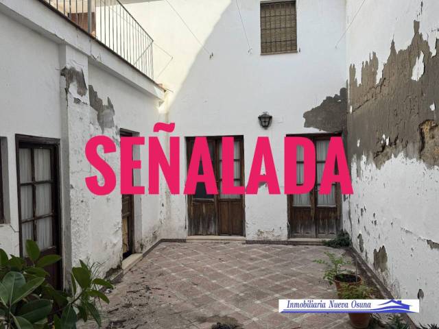 Casa-chalet en Venta en Osuna