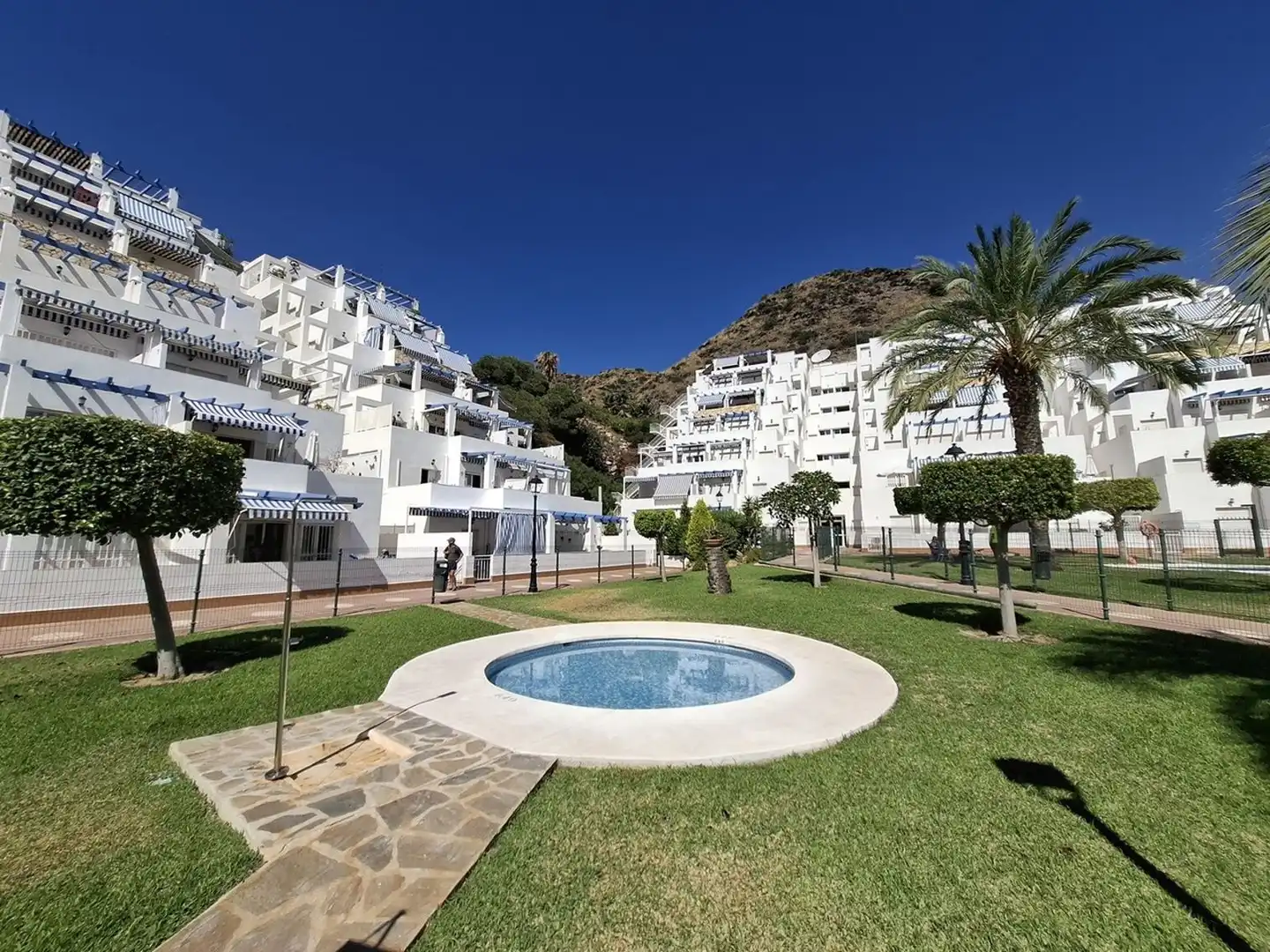 Appartamento con piscina in vendita a CALLE CLARA CAMPOAMOR S/N, imagen 24
