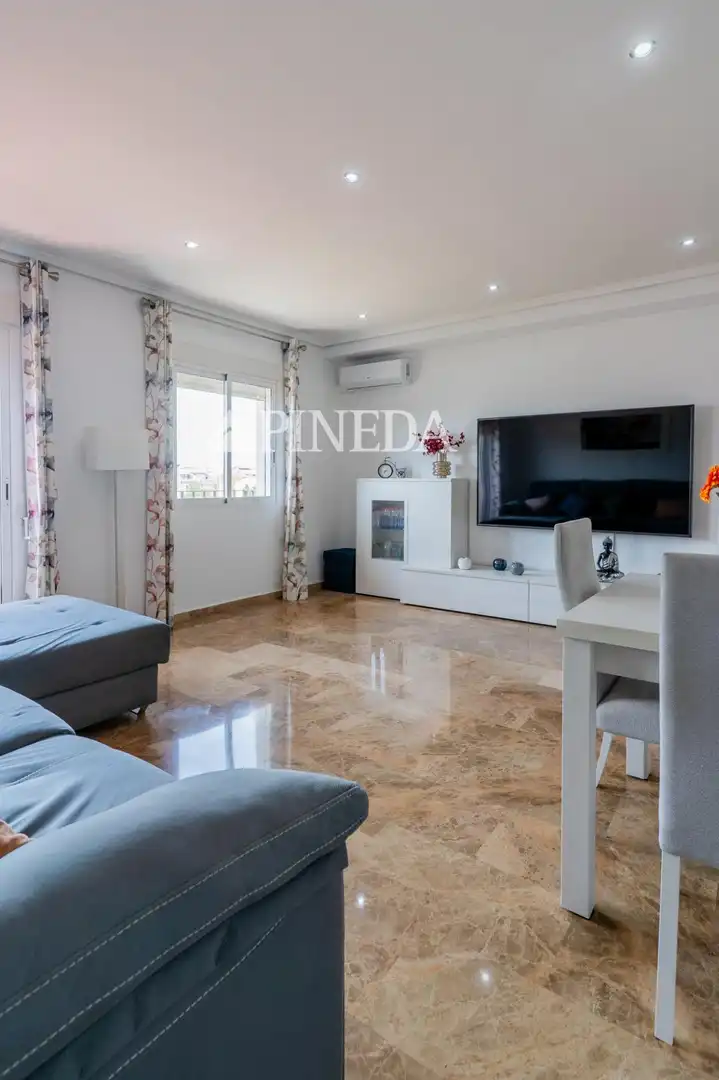 Living room of Flat for sale in Puçol  with Air Conditioner and Balcony