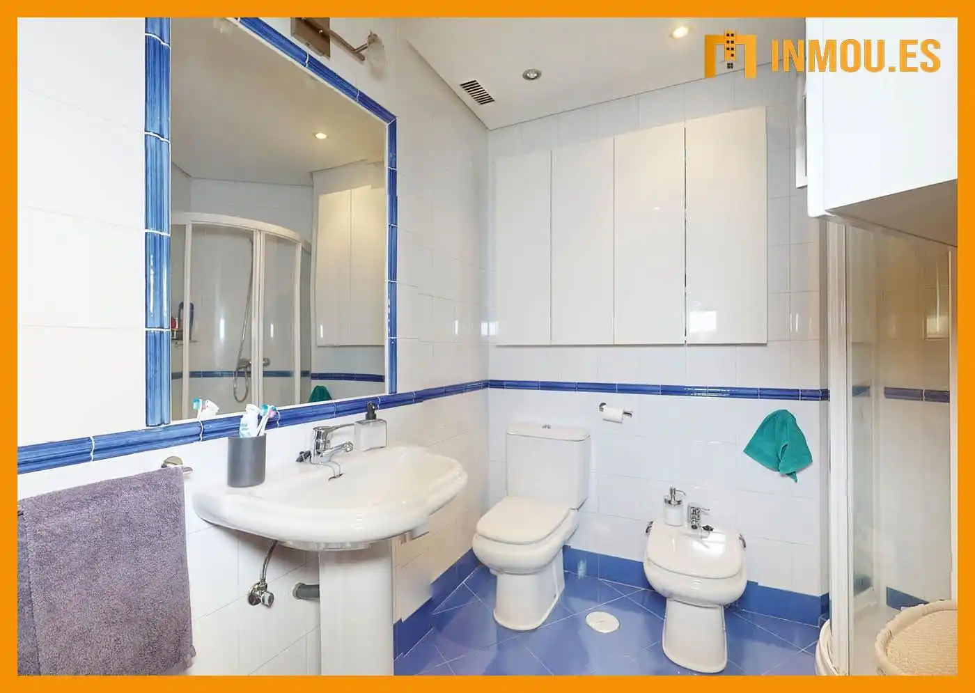 Baño de Piso de alquiler en Ourense Capital  con Aire acondicionado, Calefacción y Parquet