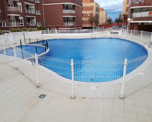 Swimming pool of Flat to rent in Castro-Urdiales