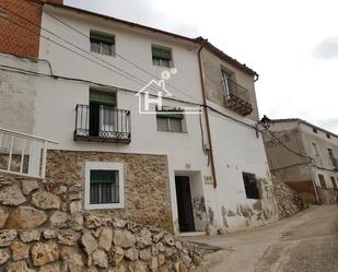 Exterior view of House or chalet for sale in Alhóndiga