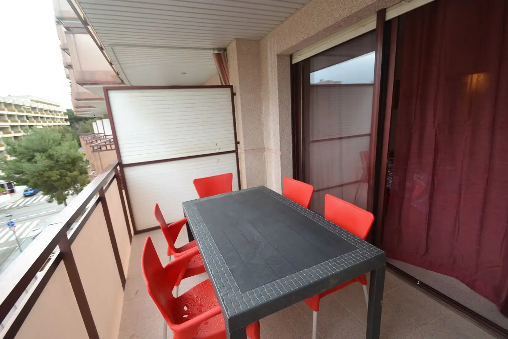Apartamento con piscina en alquiler en CALLE VENDRELL 19, imagen 4