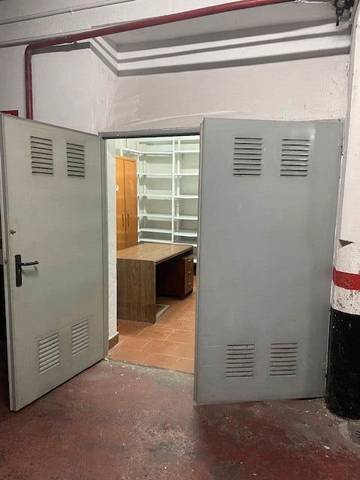 Trastero en Venta en Abaro Etorbideà en Casco Viejo - Muelle